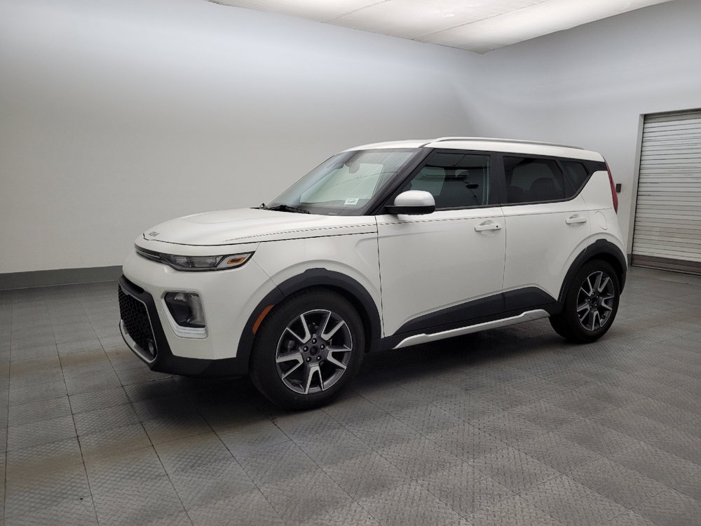 Used 2022 Kia Soul X-Line FWD image 2