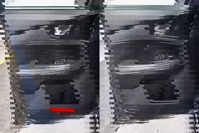 Used 2023 Kia Forte GT-Line image 22