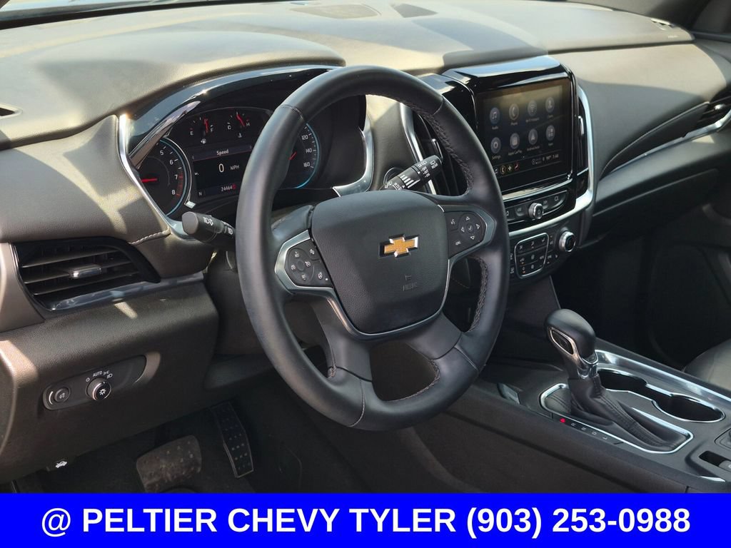 Used 2023 Chevrolet Traverse LT FWD image 32