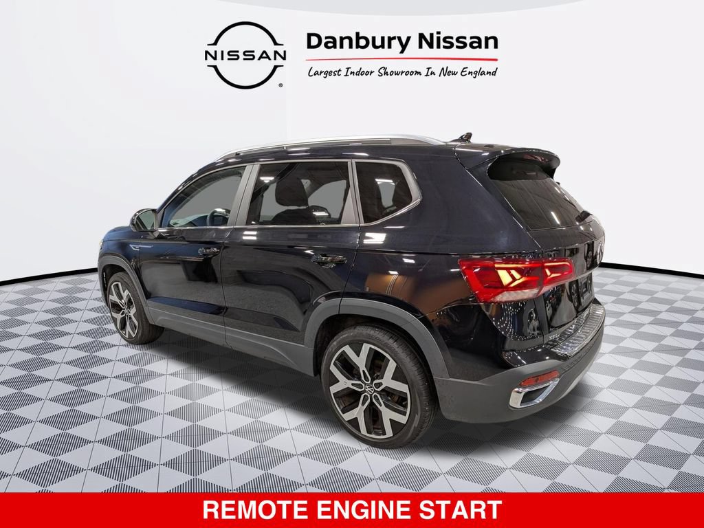 Used 2022 Volkswagen Taos SEL w/ Panoramic Sunroof Package AWD/4WD image 5