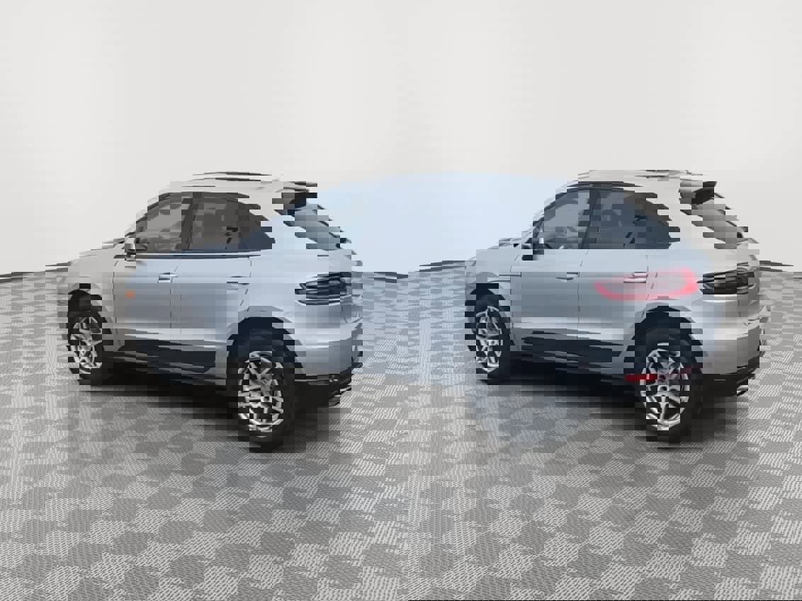 Used 2017 Porsche Macan image 6