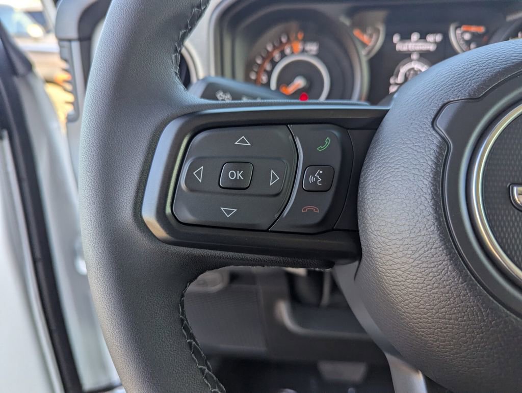 New 2026 Jeep Gladiator Sport image 17