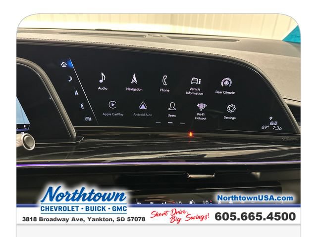 Used 2022 Cadillac Escalade Sport AWD/4WD image 18