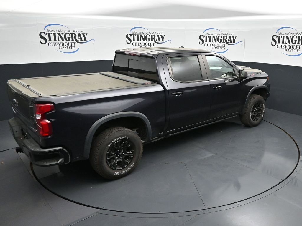 Used 2022 Chevrolet Silverado 1500 ZR2 w/ Technology Package image 15