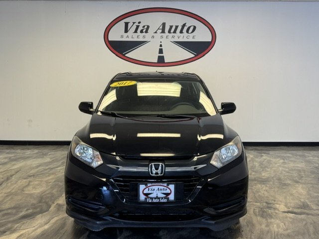 Used 2017 Honda HR-V LX image 3