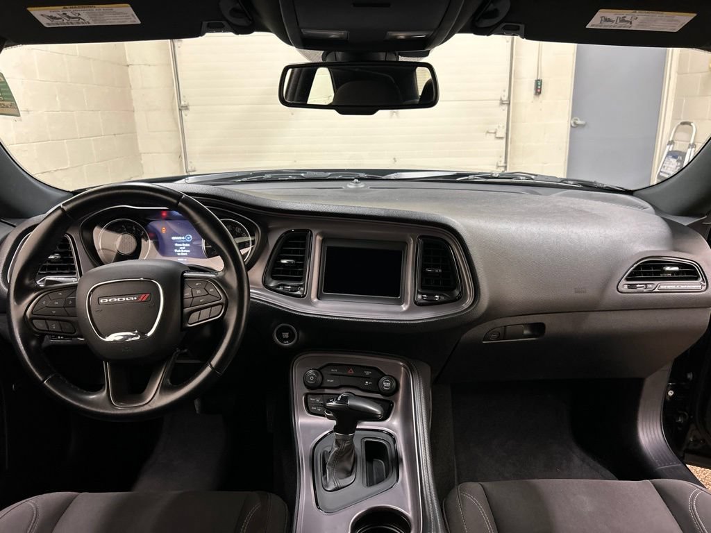 Used 2023 Dodge Challenger SXT RWD image 16