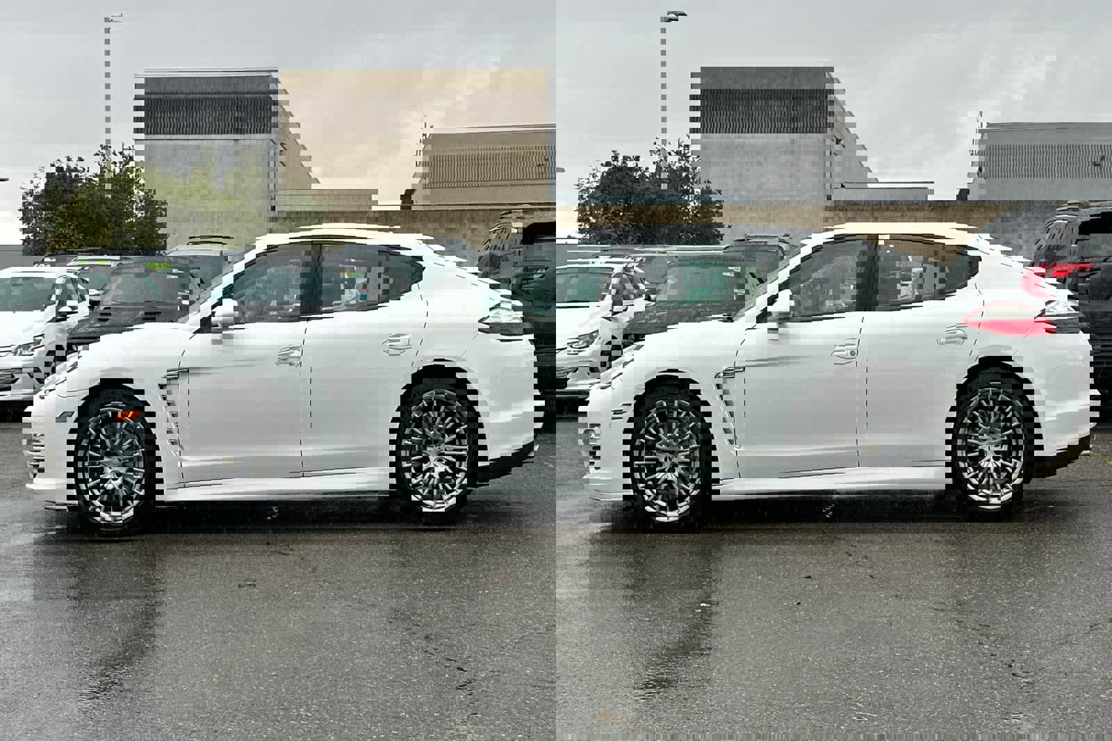 Used 2013 Porsche Panamera image 9