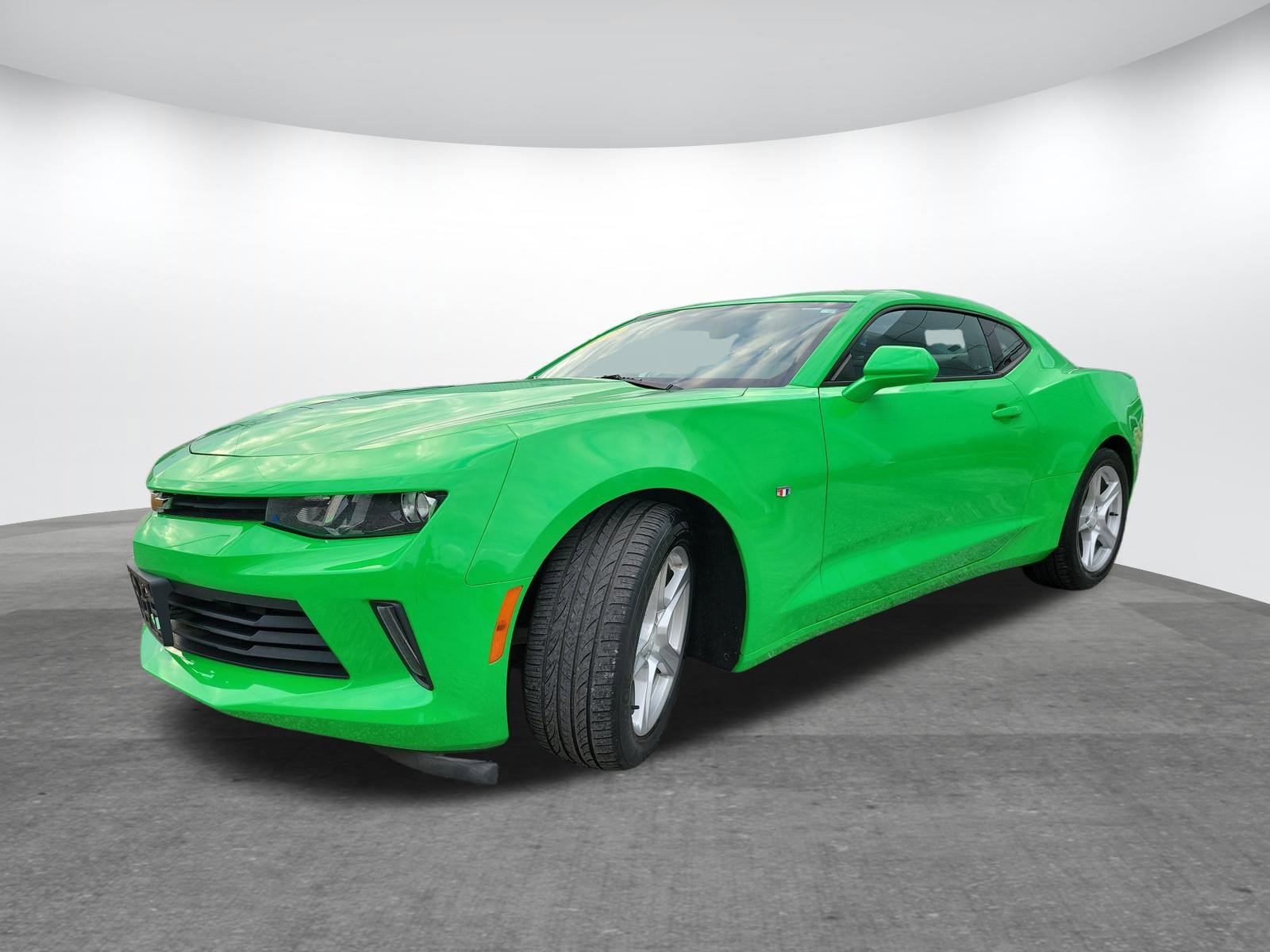 Used 2017 Chevrolet Camaro LS image 3