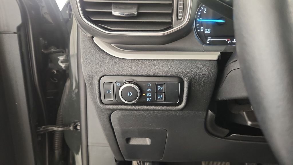 Used 2023 Ford Explorer XLT w/ Equipment Group 202A image 24