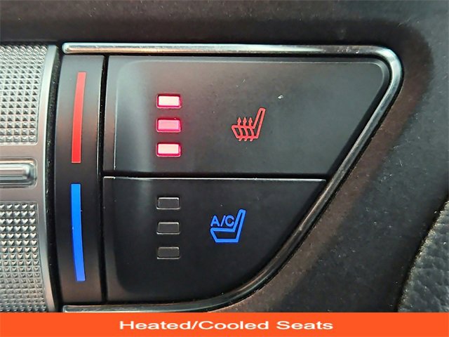 Used 2023 Ford Mustang Premium image 19