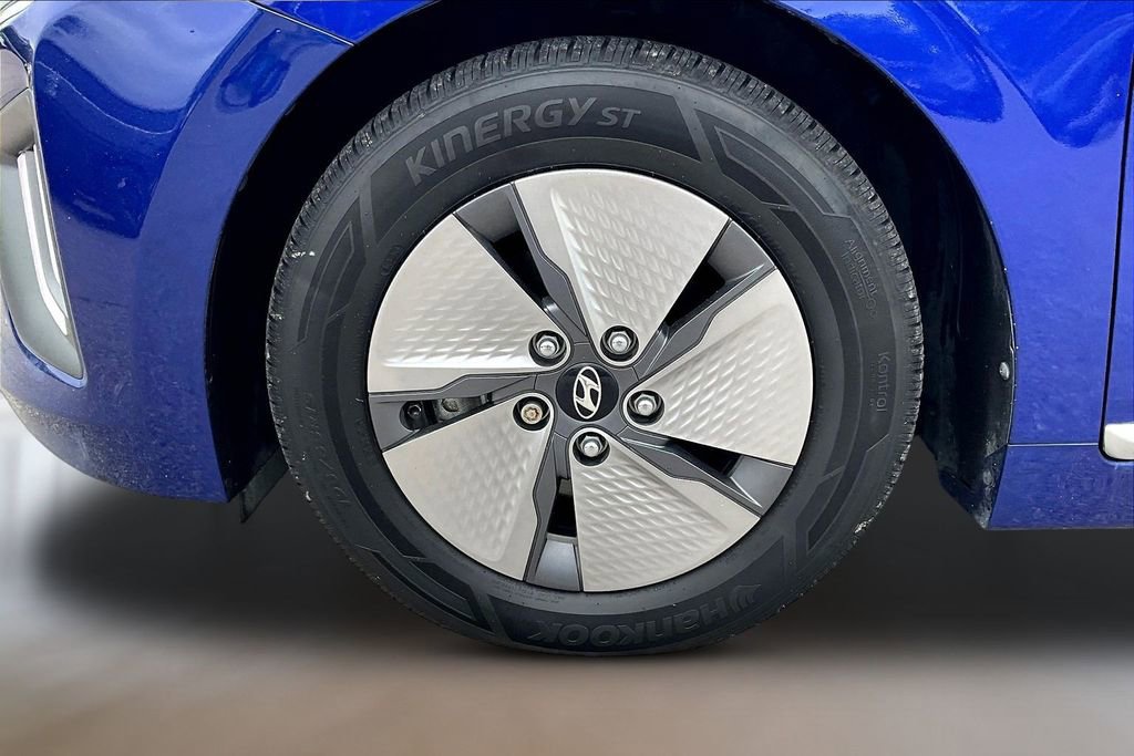 Used 2021 Hyundai Ioniq SE FWD image 28