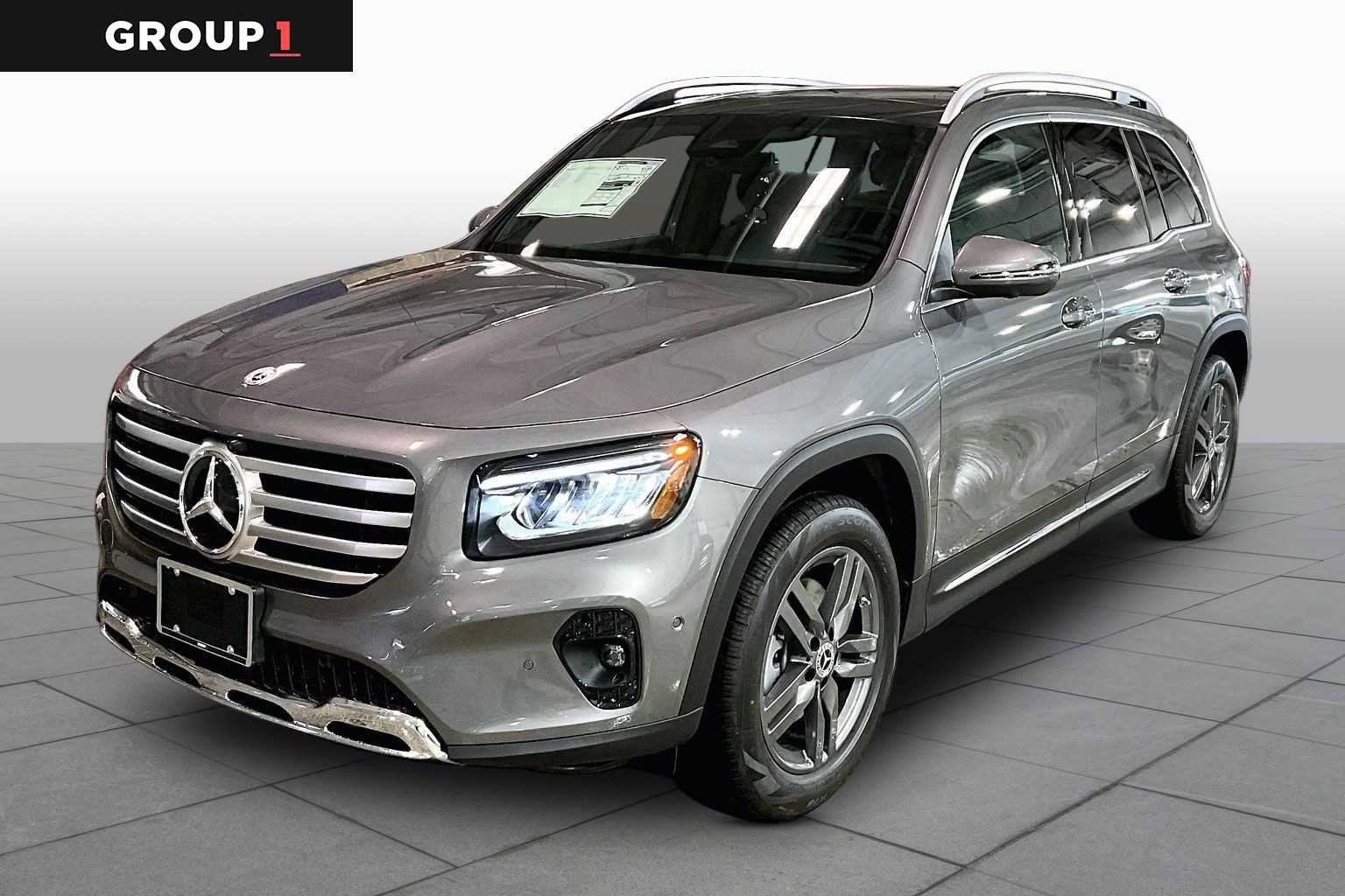 New 2026 Mercedes-Benz GLB 250 4MATIC image 1