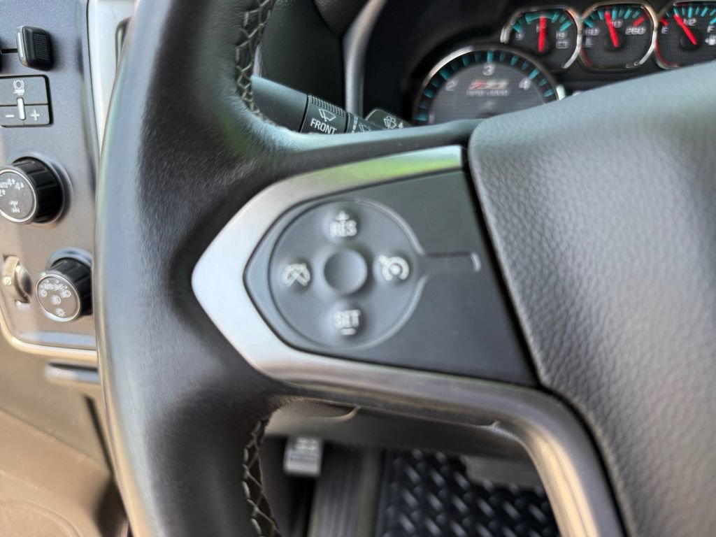 Used 2018 Chevrolet Silverado 1500 LT w/ All Star Edition AWD/4WD image 23