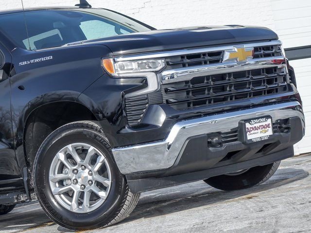 New 2026 Chevrolet Silverado 1500 LT image 3