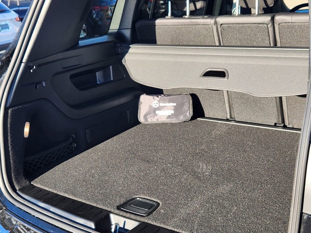 New 2025 Mercedes-Benz GLB 250 4MATIC image 16