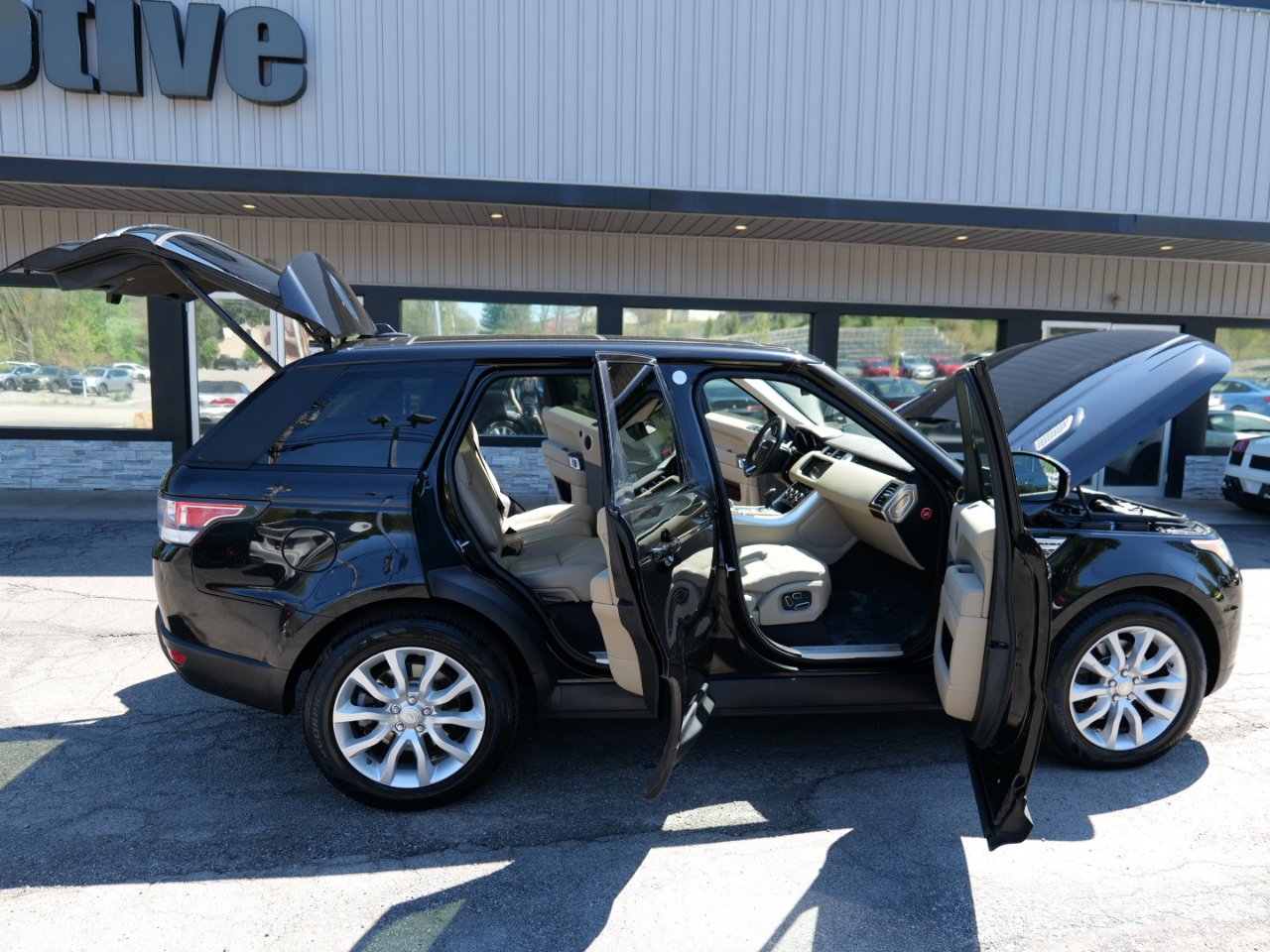 Used 2015 Land Rover Range Rover Sport HSE image 61