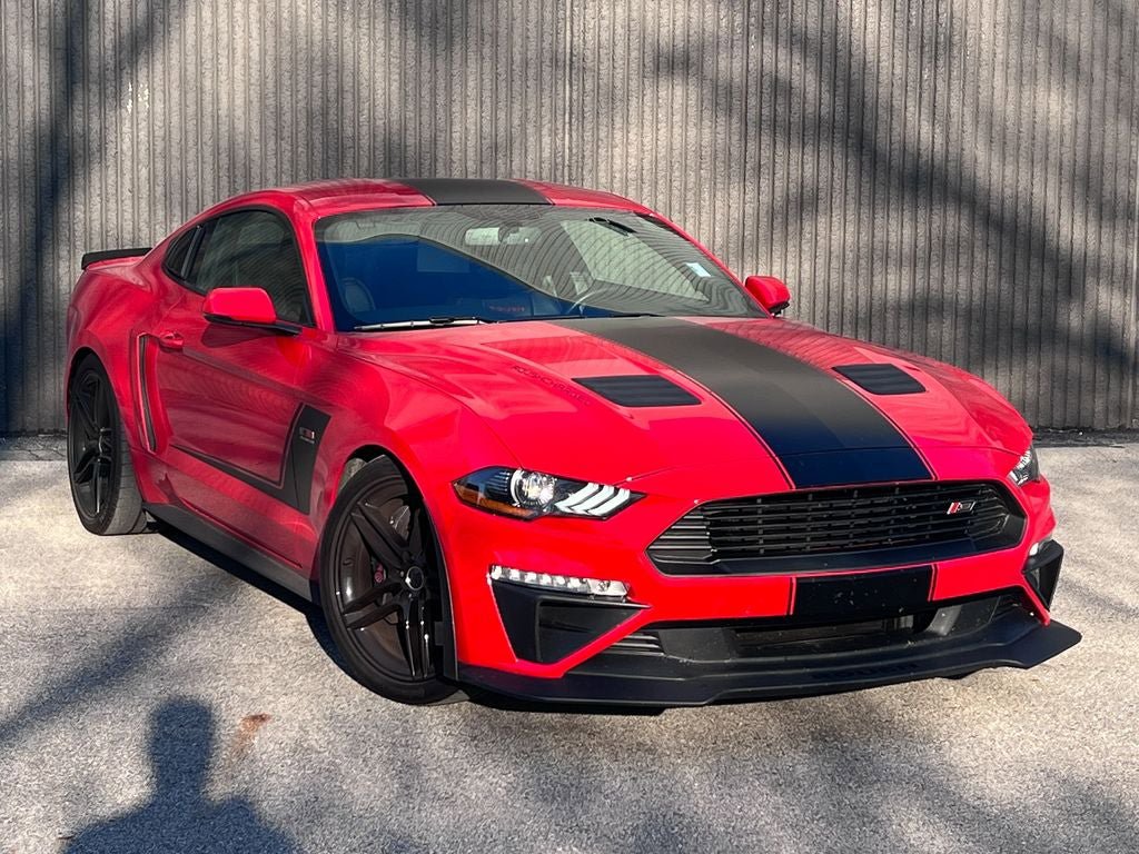 Used 2019 Ford Mustang GT Premium w/ GT Performance Package image 9