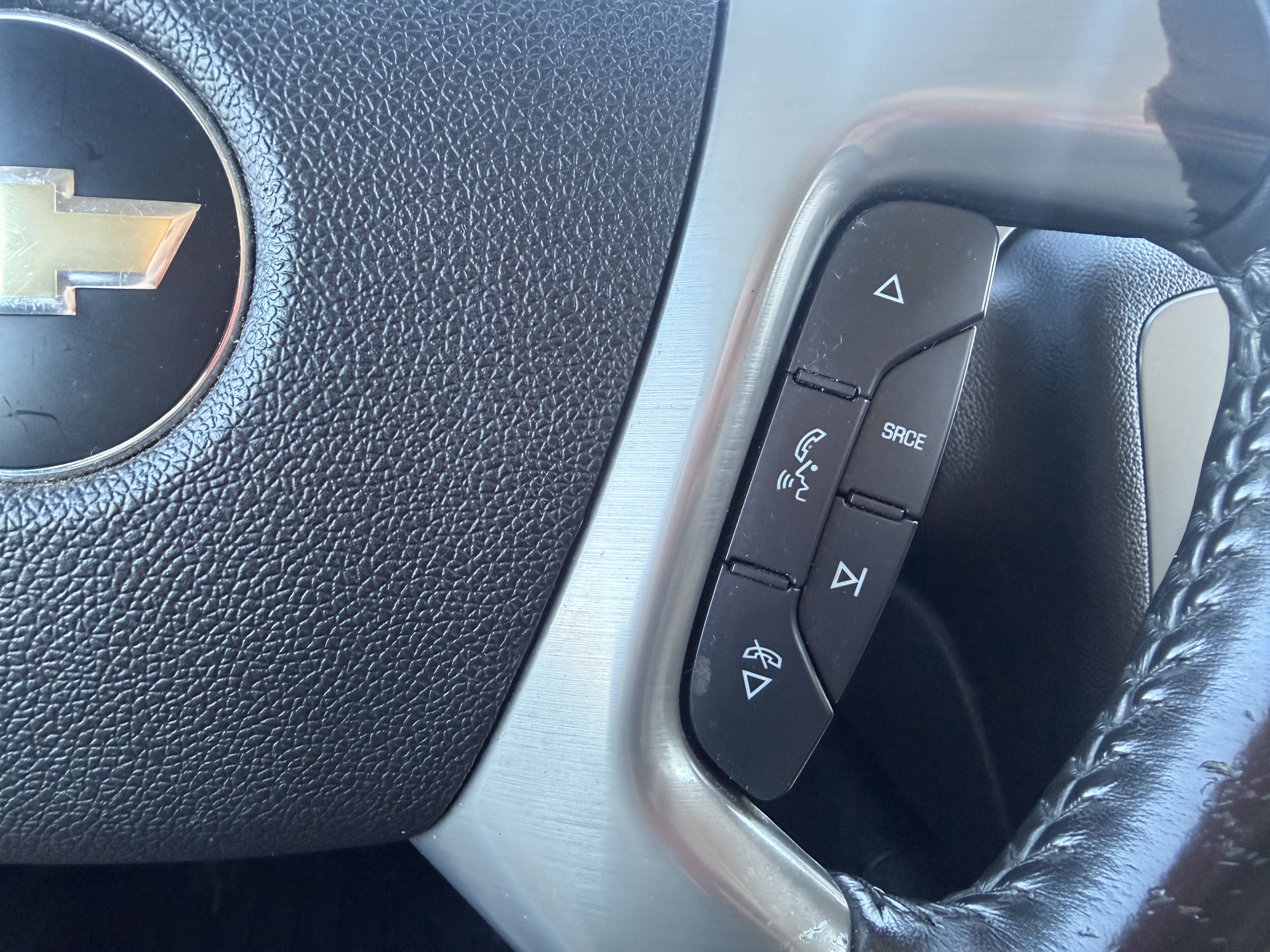 Used 2009 Chevrolet Suburban LT w/ Luxury Package AWD/4WD image 25