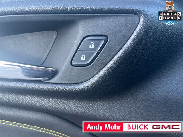 Used 2025 Chevrolet Trax ACTIV w/ Sunroof Package FWD image 21