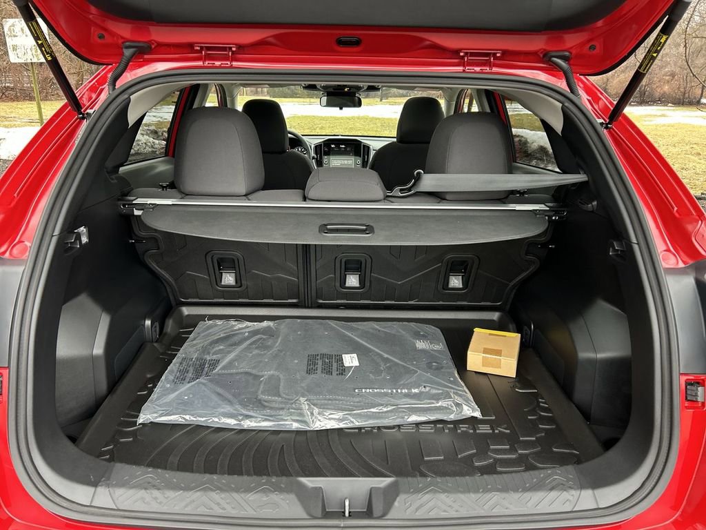Certified 2025 Subaru Crosstrek 2.0i Premium image 27
