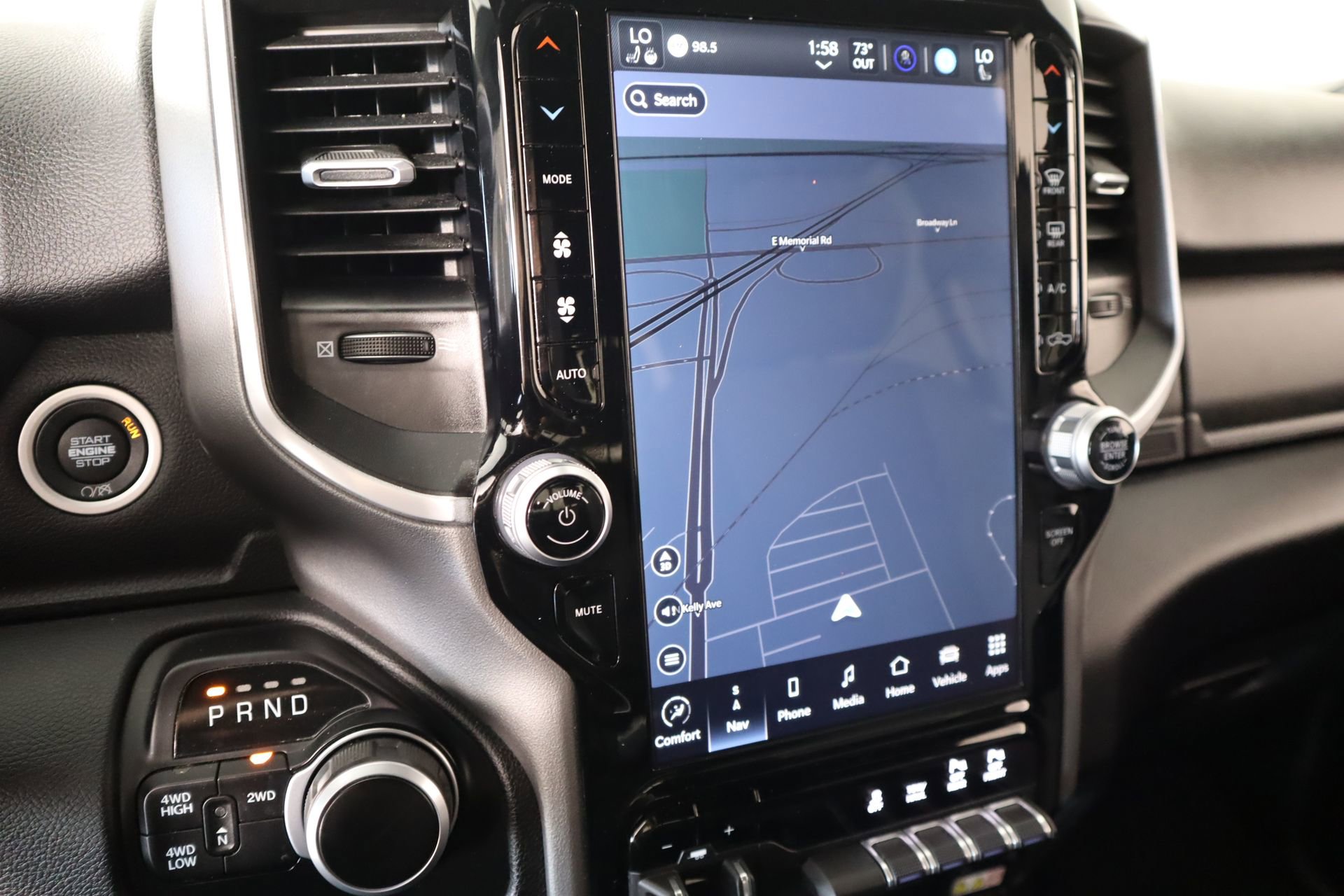 Used 2023 RAM 1500 Classic SLT w/ Electronics Group image 7