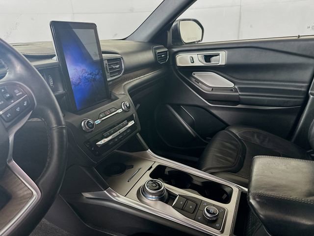 Used 2020 Ford Explorer Platinum w/ Premium Technology Package image 10