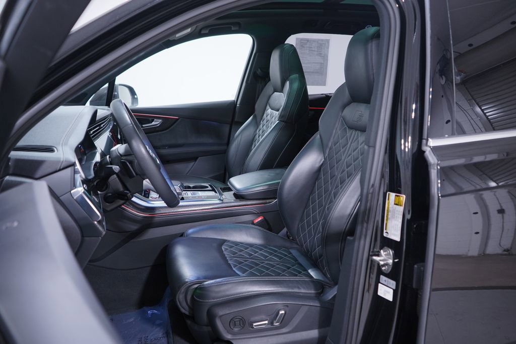 Used 2023 Audi SQ7 Prestige image 7