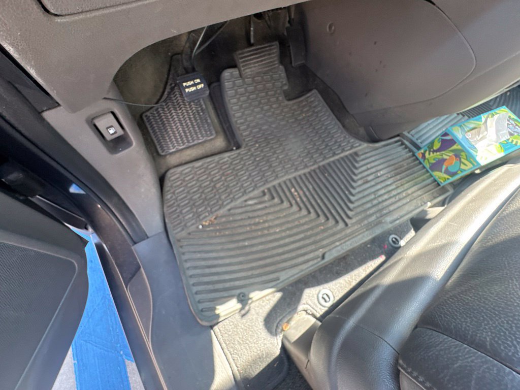 Used 2016 Honda Odyssey Touring Elite image 14