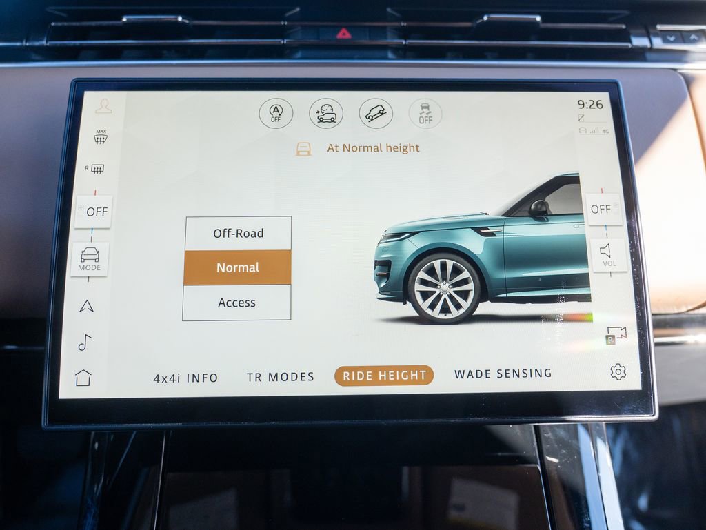 Certified 2024 Land Rover Range Rover Sport SE AWD/4WD image 27