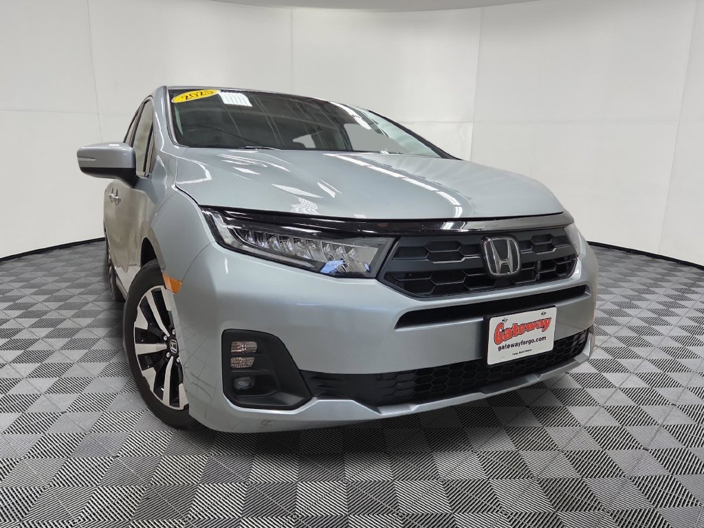 Used 2025 Honda Odyssey EX-L image 2