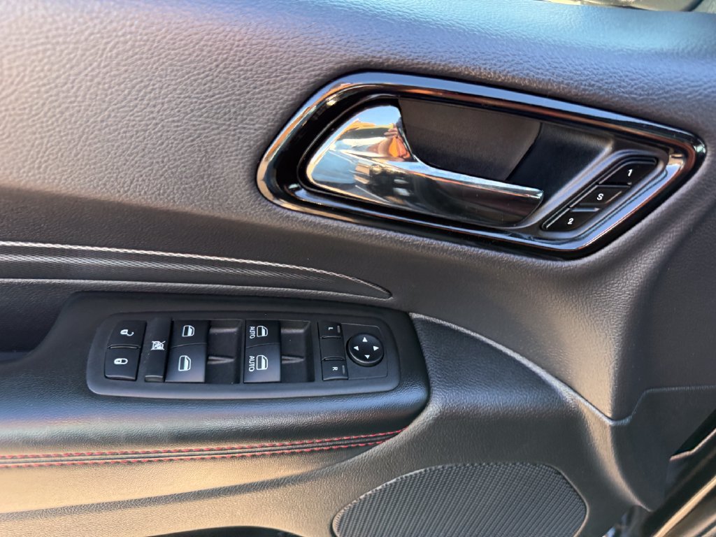 Used 2025 Dodge Durango GT AWD/4WD image 6