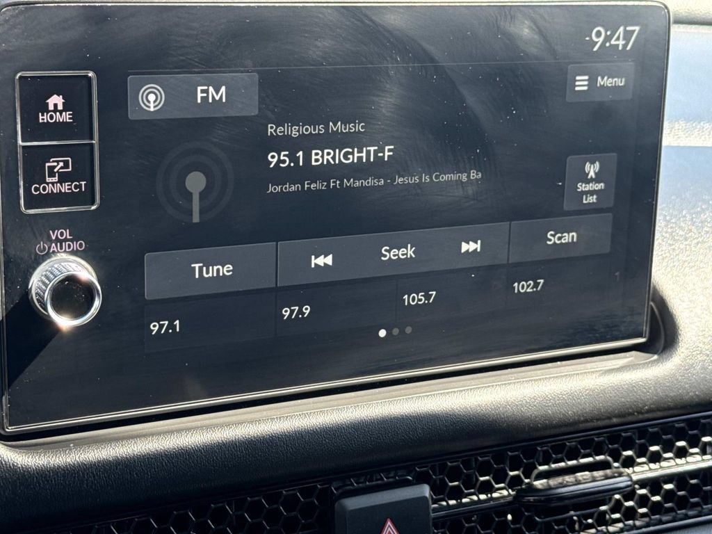 Certified 2026 Honda HR-V LX image 4