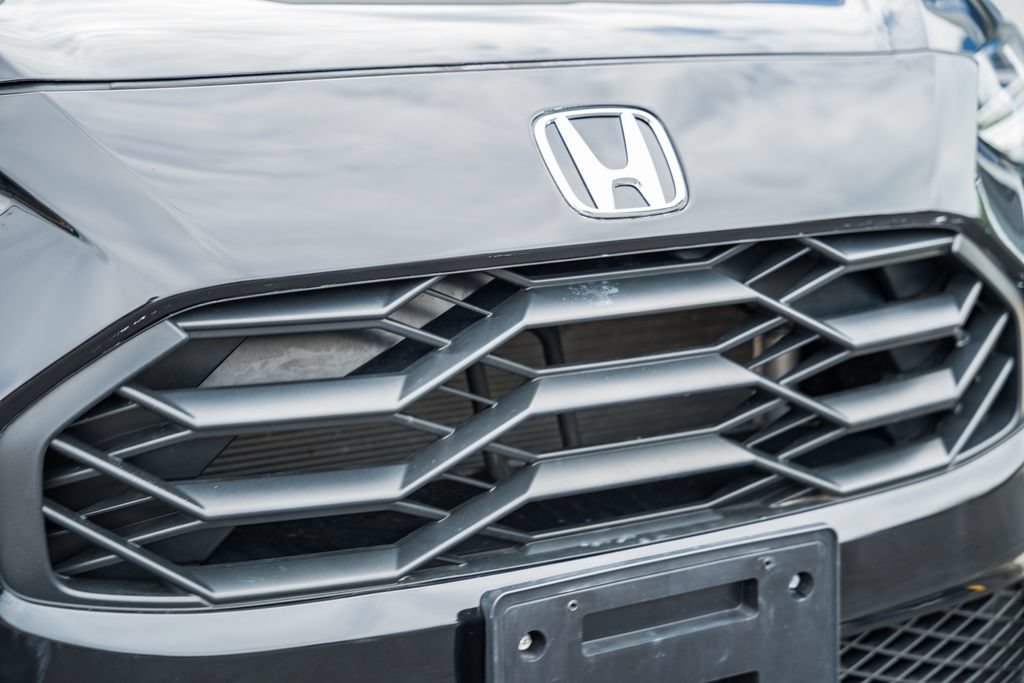 Used 2025 Honda HR-V Sport image 8