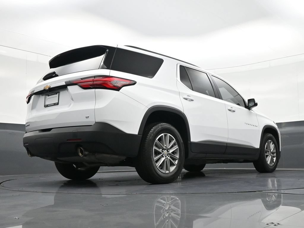 Used 2023 Chevrolet Traverse LT FWD image 36