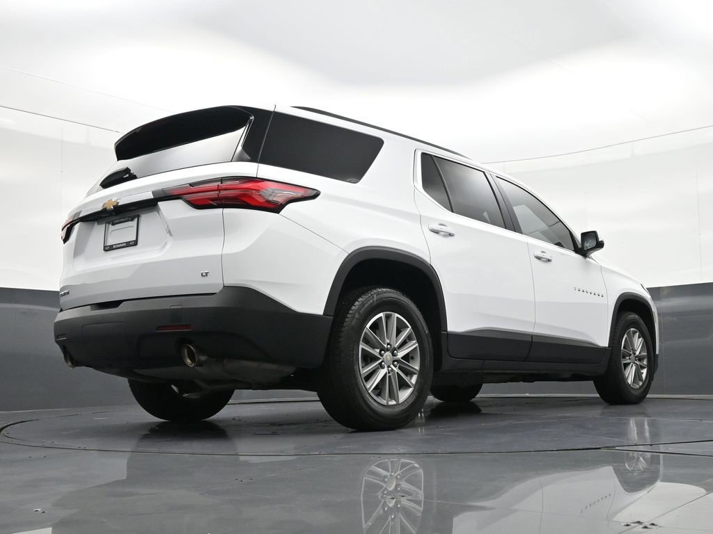 Used 2023 Chevrolet Traverse LT image 36