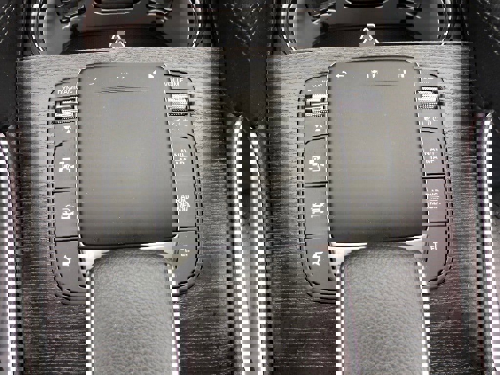 Used 2022 Mercedes-Benz GLE 350 GLE 350 w/ AMG Line Exterior image 34