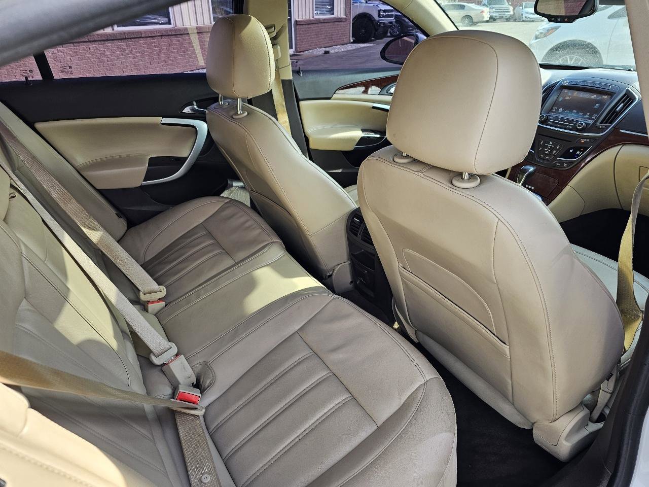 Used 2016 Buick Regal Premium w/ Driver Confidence Package #1 image 21