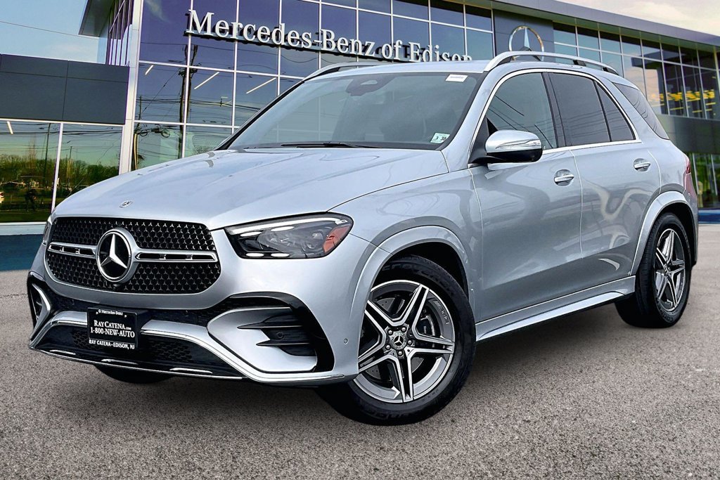 Used 2025 Mercedes-Benz GLE 450 4MATIC image 9