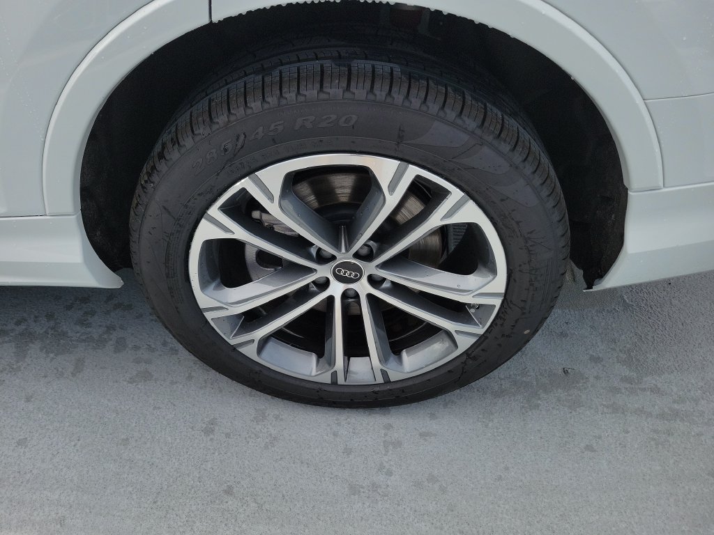 New 2026 Audi Q7 2.0T Premium Plus AWD/4WD image 30