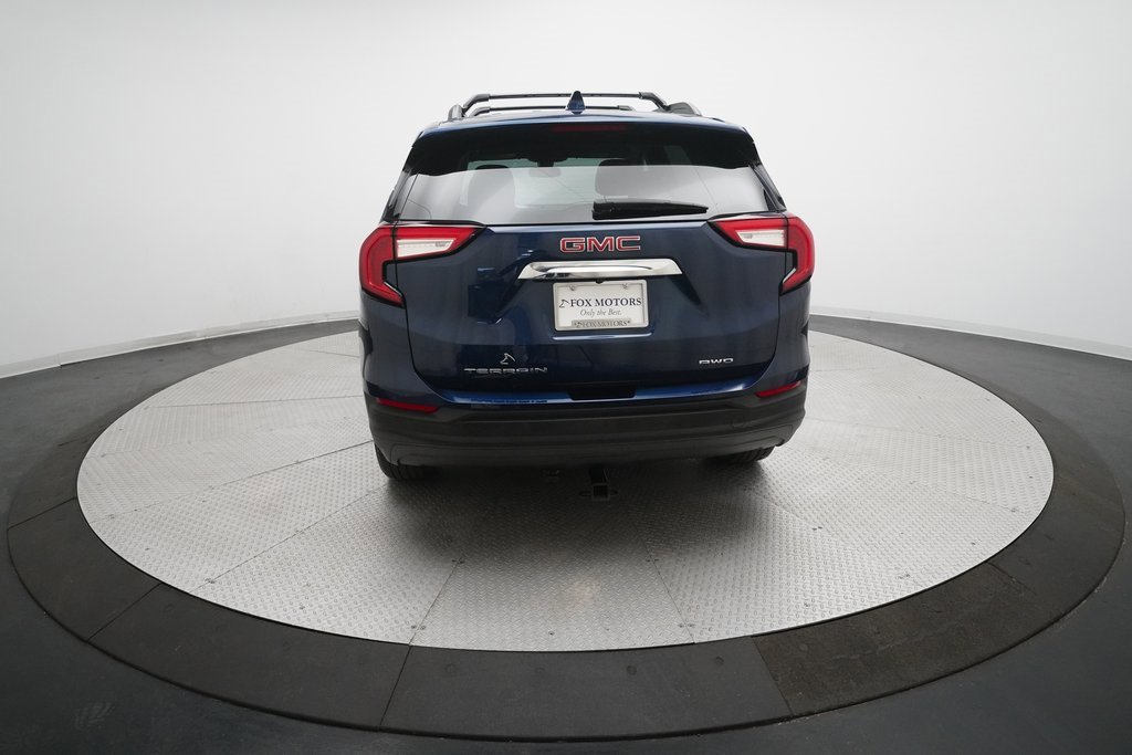 Used 2023 GMC Terrain SLE w/ Driver Convenience Package image 26