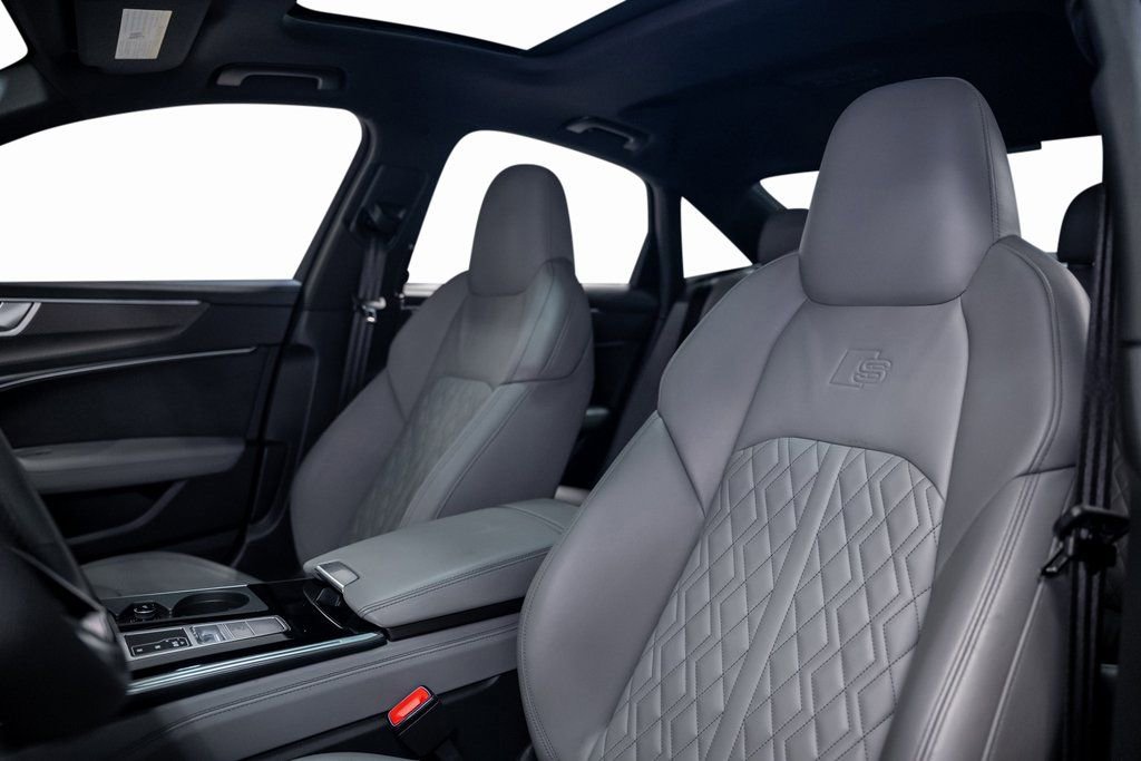 Used 2023 Audi S6 Prestige image 32
