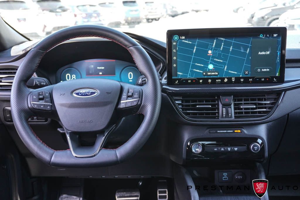 Used 2023 Ford Escape ST-Line Select w/ Tech Pack #2 image 2