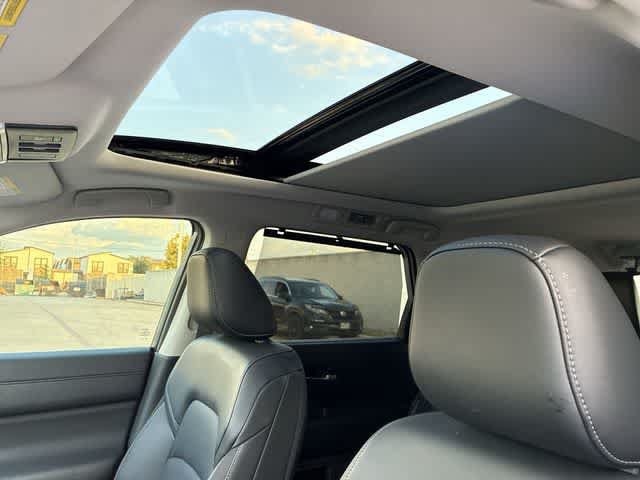 Used 2026 Nissan Pathfinder SL w/ SL Premium Package FWD image 20