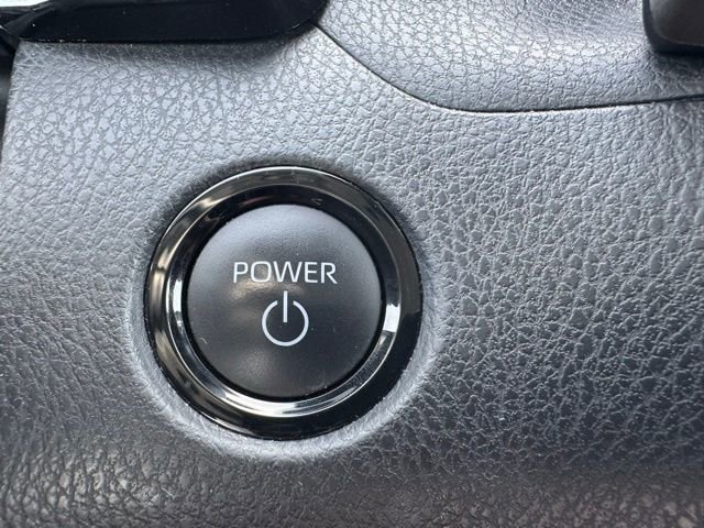 Used 2025 Toyota Camry LE FWD image 21