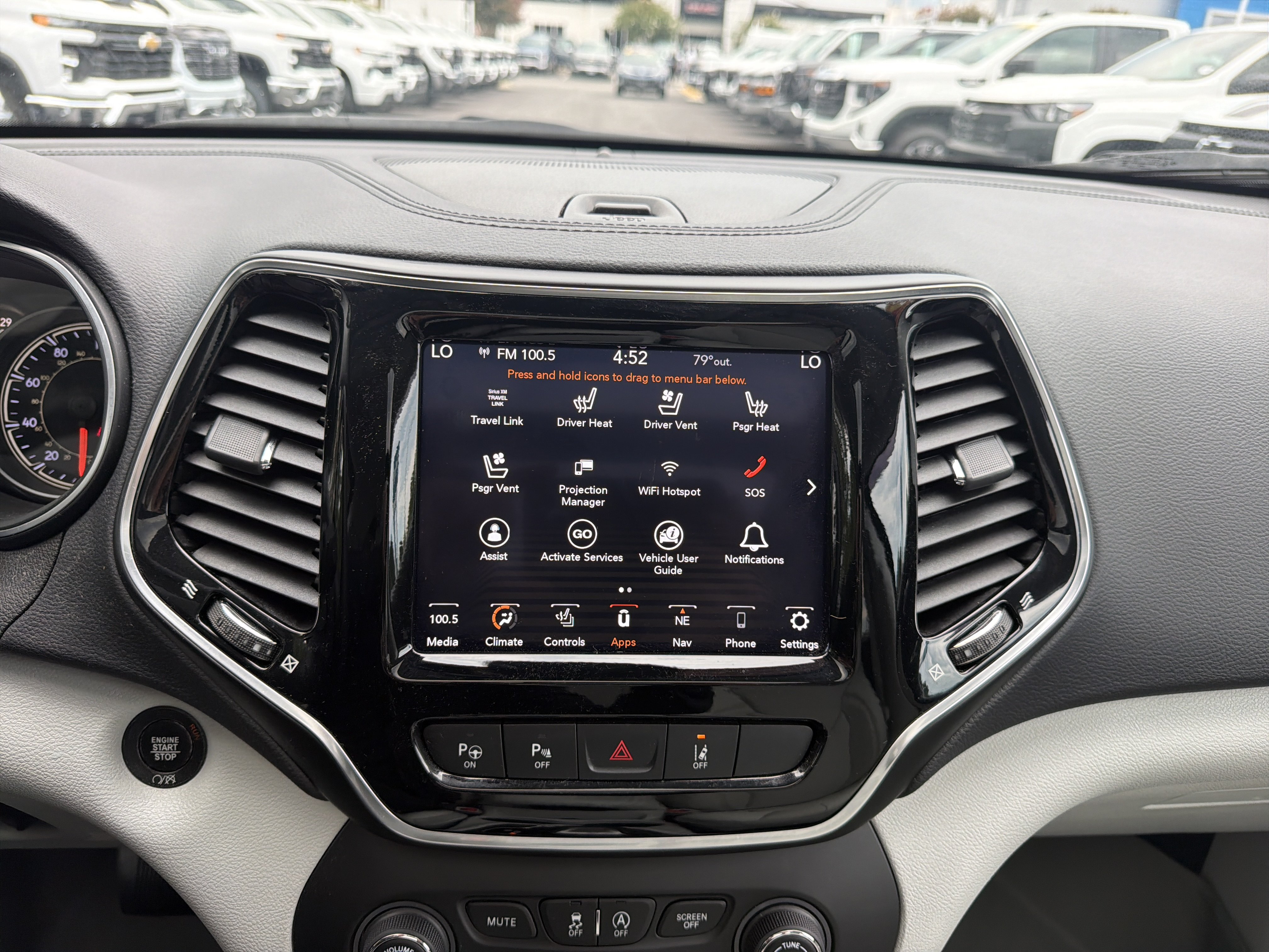 Used 2020 Jeep Cherokee Limited w/ Technology Group FWD image 23