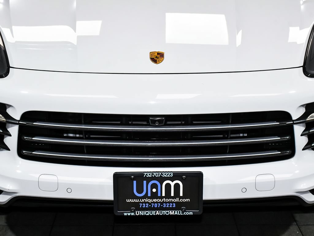 Used 2023 Porsche Cayenne AWD/4WD image 69