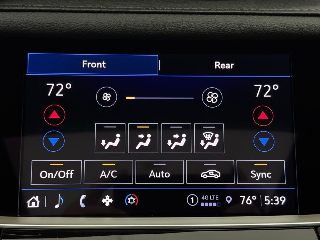 Used 2025 Cadillac XT6 Luxury w/ LPO, Floor Liner Package image 28