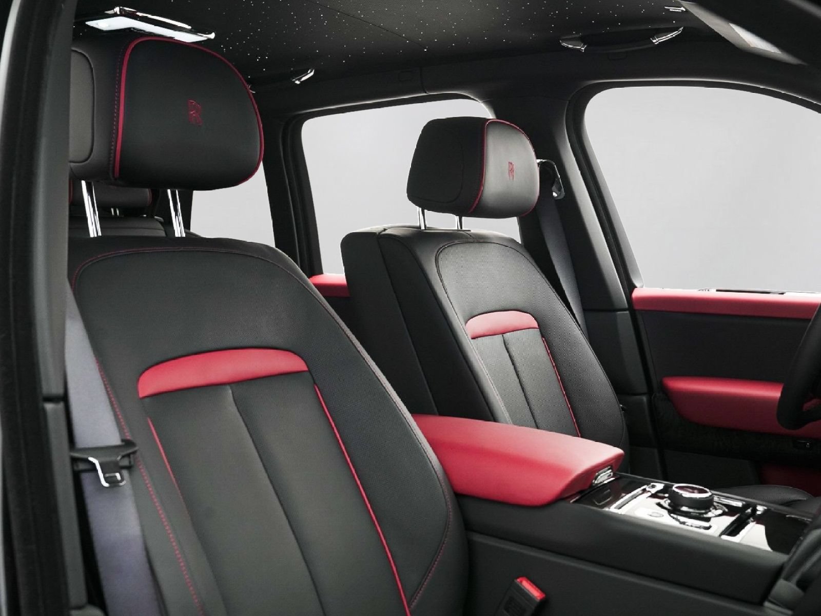 Certified 2025 Rolls-Royce Cullinan AWD/4WD image 39