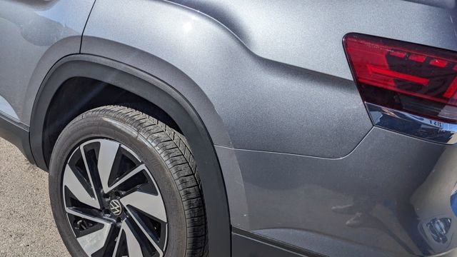 Used 2024 Volkswagen Atlas SE image 55