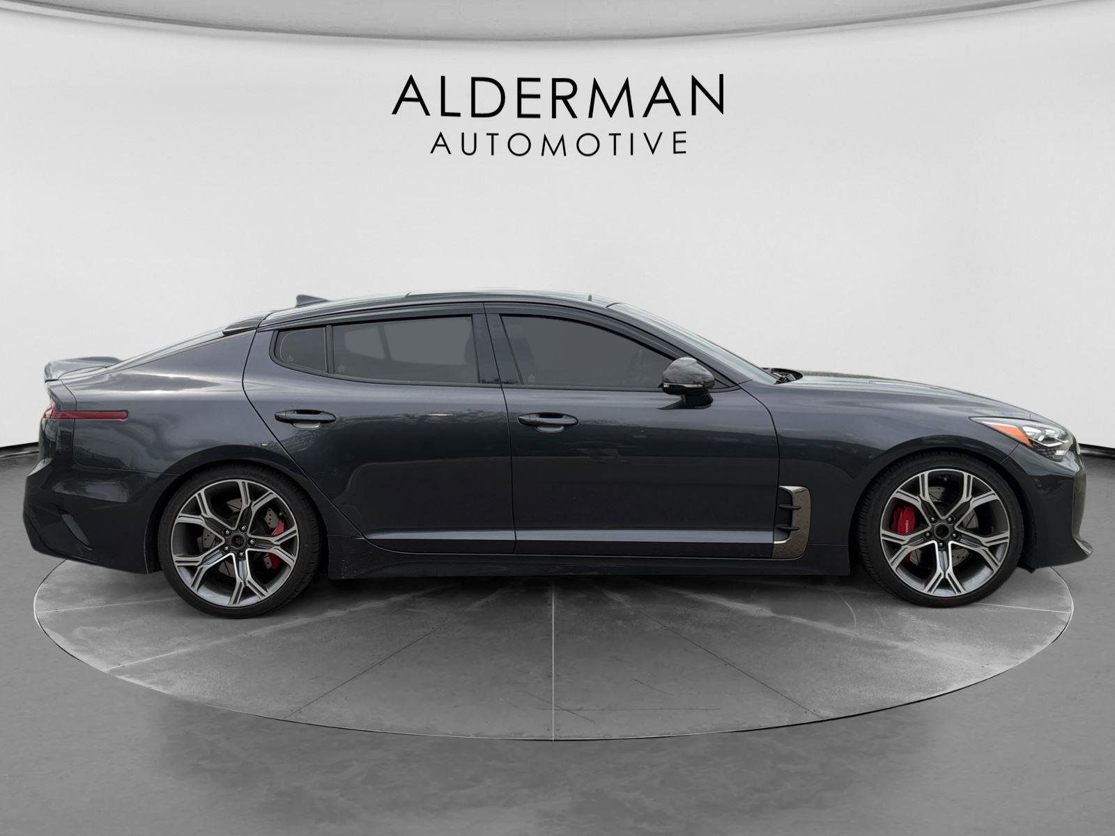 Used 2019 Kia Stinger GT2 image 6